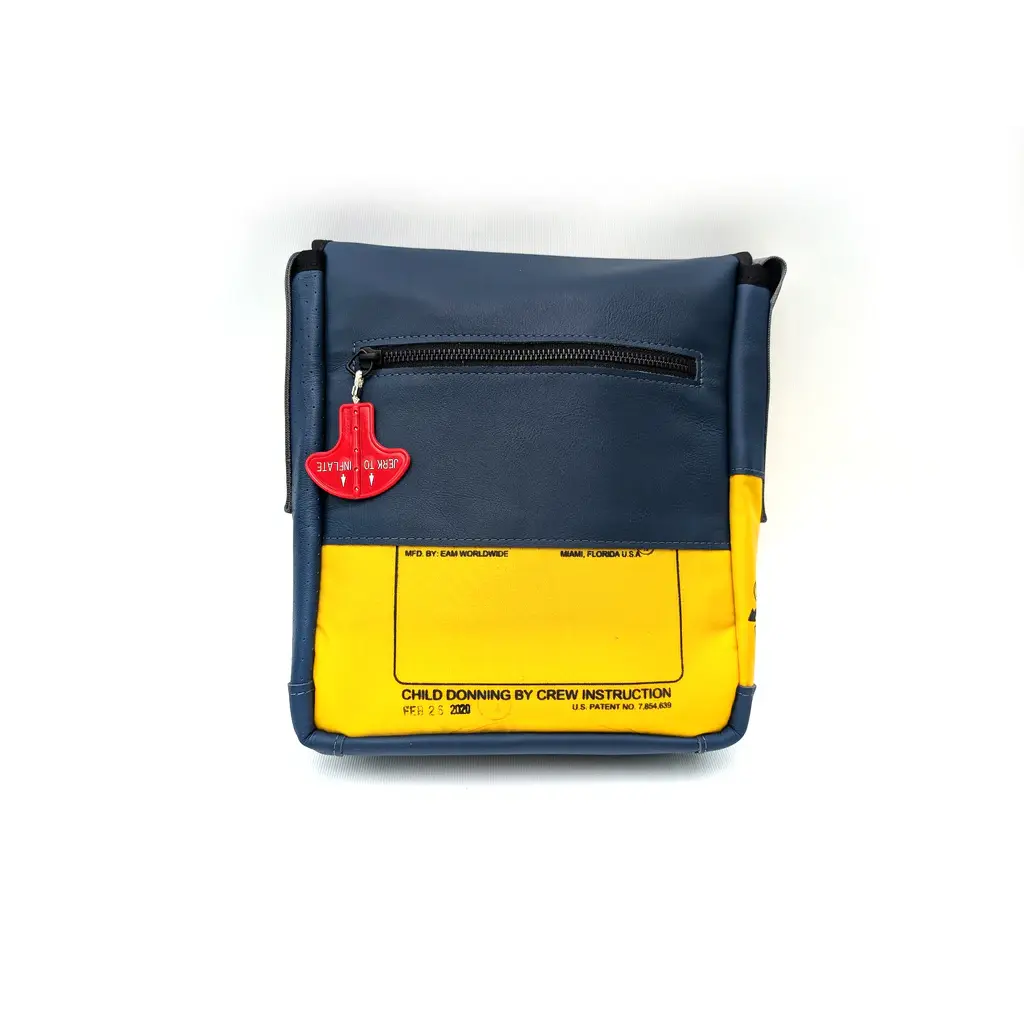 WHMACL- Life Jacket Mini Messenger recyld
