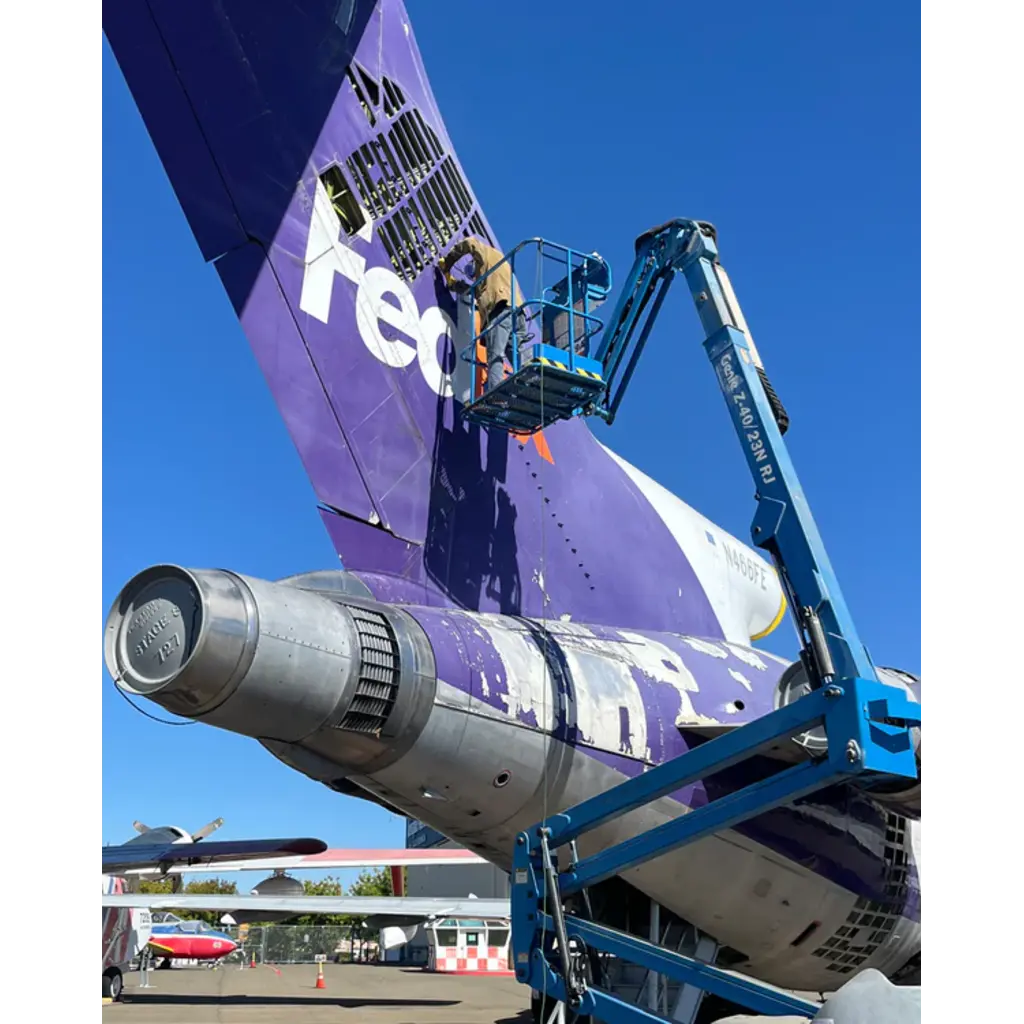 Plane Tag FedEx Boeing 727 Purple