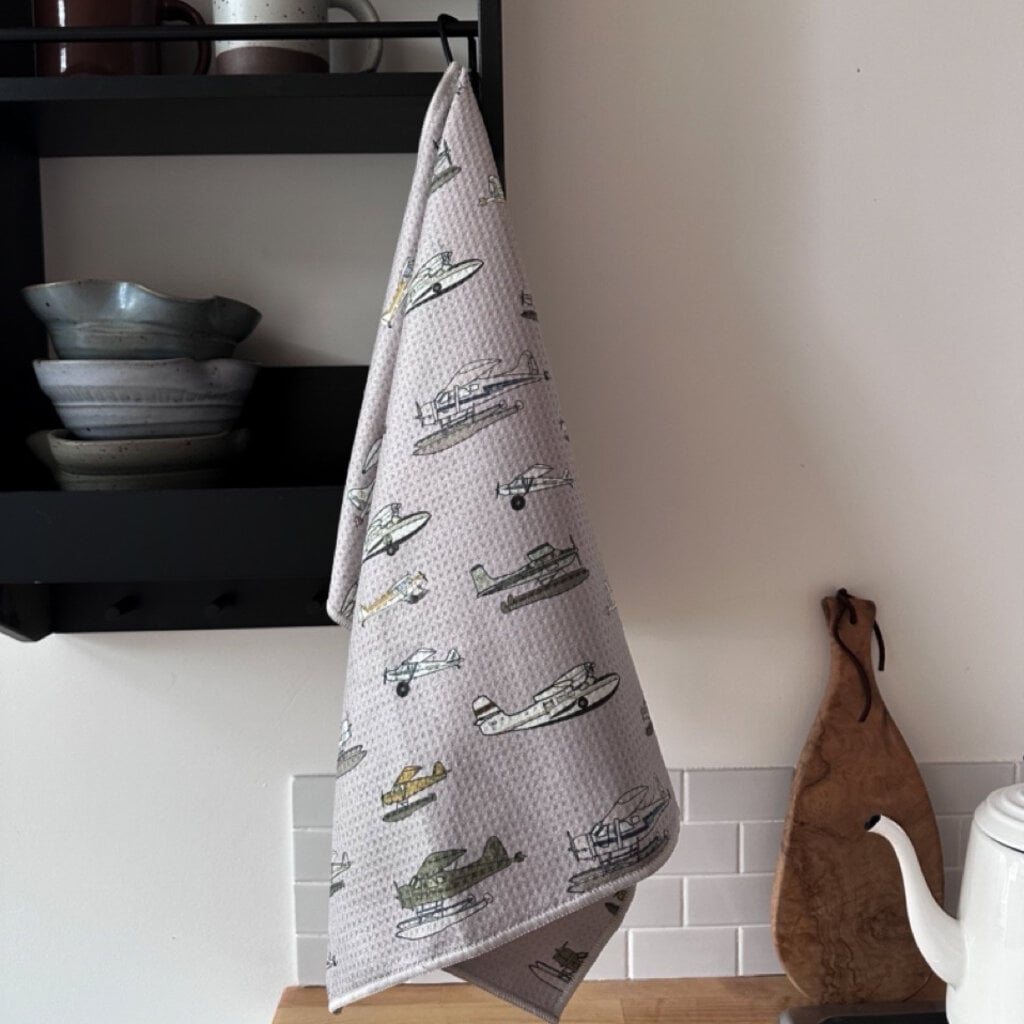 WH1CD-  Alaskan Airplane Utilility Towel