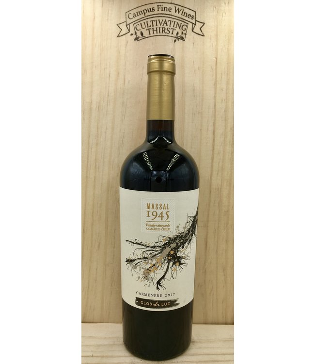 Clos de Luz Massal 1945 Carmenere 2022 750ml