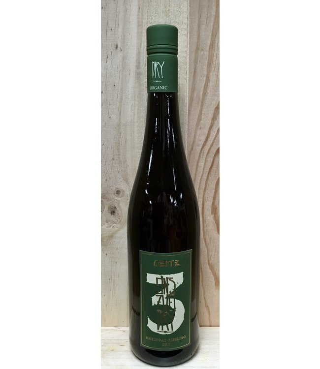 Leitz Eins Zwei Dry Riesling Organic 2024