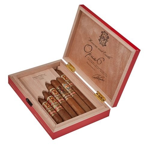 OPUS X 6 Humidor & Cigars LE2022 OPUS X 6 Humidor & Cigars LE2022
