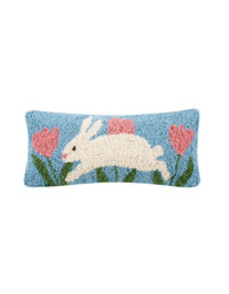 Bunny hop hooked pillow 12x5" 30tg437c050b