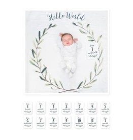 Lulujo Baby Baby's First Year Set Hello World Wreath