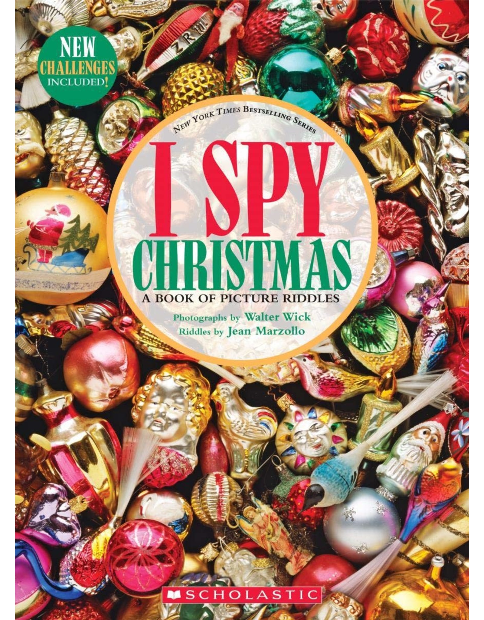Scholastic I Spy Christmas: A Book of Picture Riddles (HC)