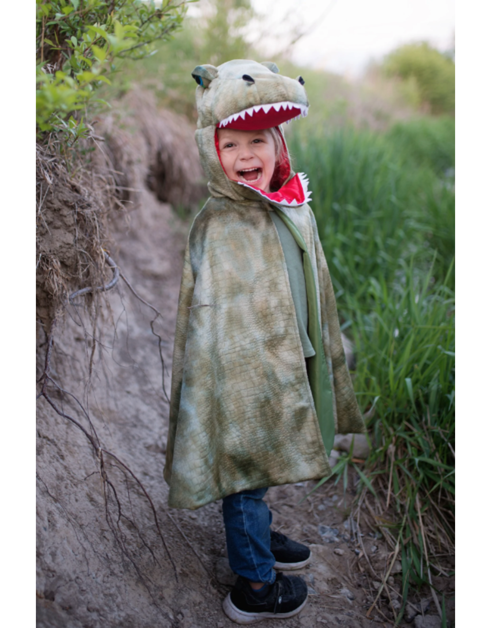 Great Pretenders Grandasaurus T-Rex Cape With Claws