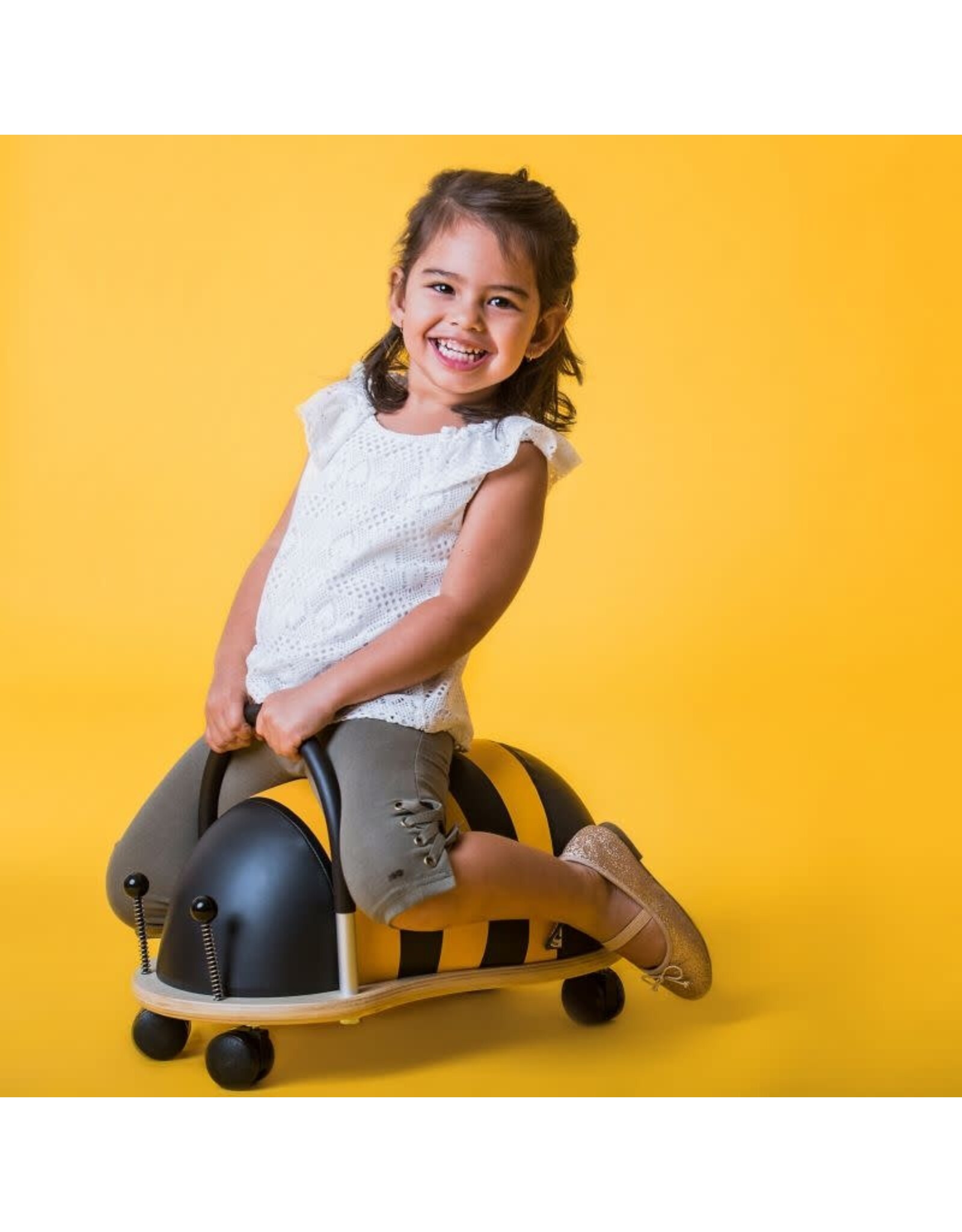Wheely Bug Wheely Small Bee Ride On