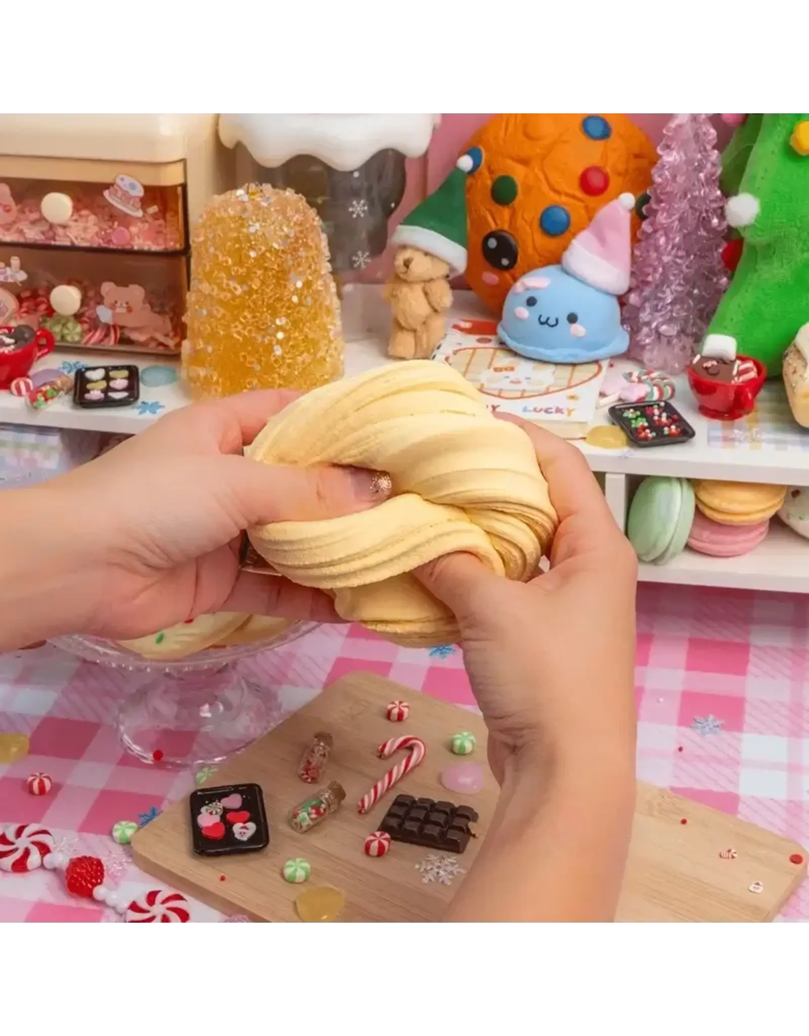 Kawaii Slime Mrs. Claus Cookie Dough Clay Dough Slime