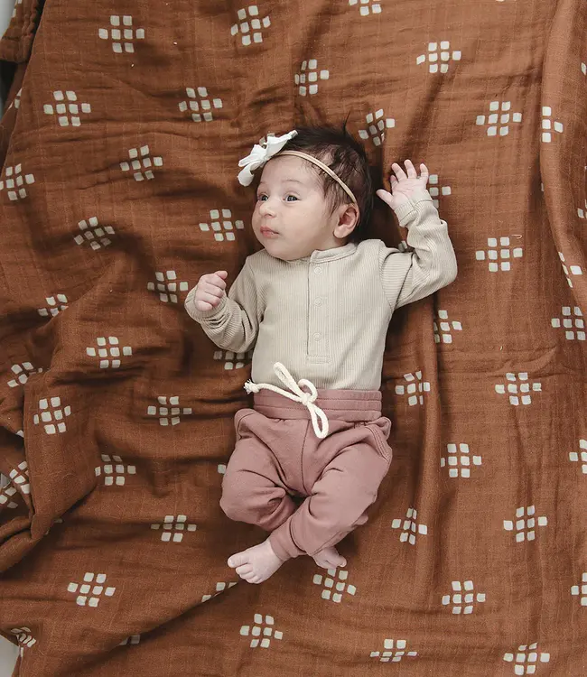 Mebie Baby Mebie Baby Long Sleeved Ribbed Bodysuit, Oatmeal