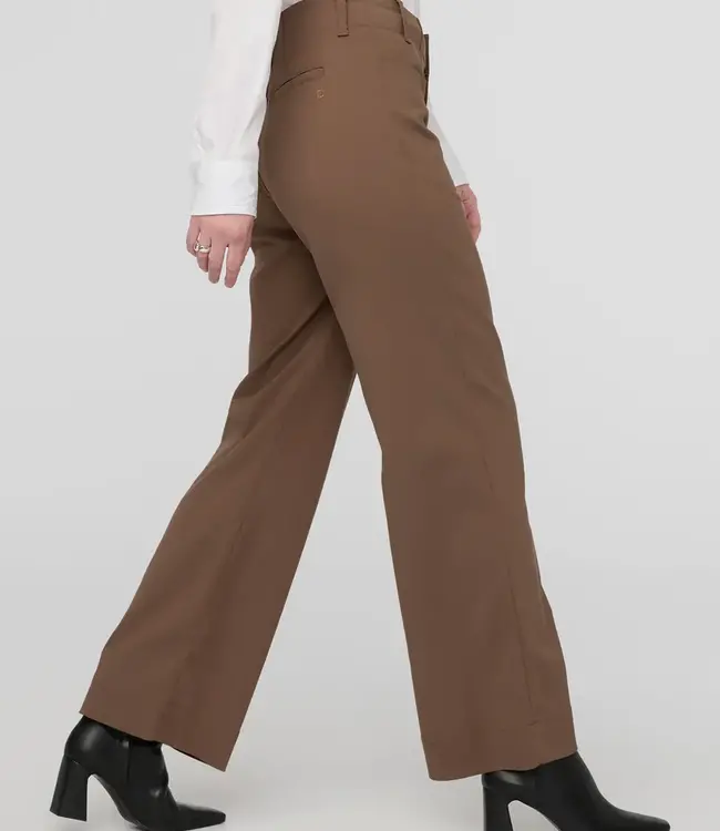 Du/er NuStretch High Rise Trouser, Warm Sand