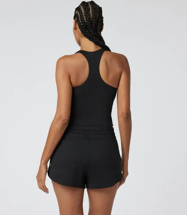 Vuori Halo Performance Crop Tank, HBK