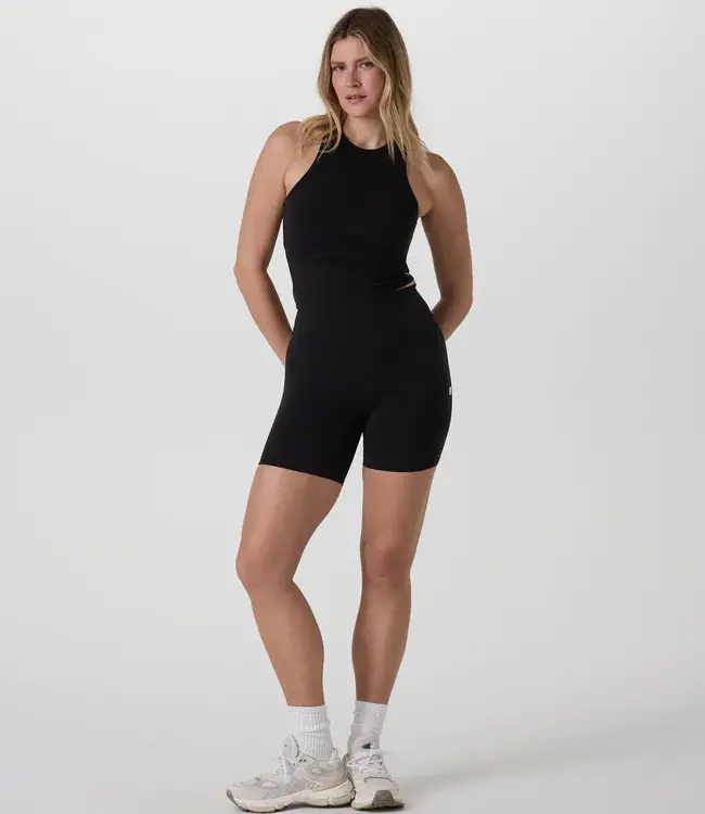 Vuori AllTheFeels Crew Tank, BLK