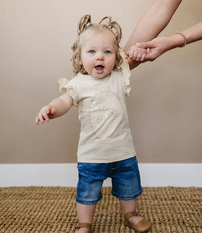 Floral Framed Ruffle Tee