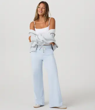 Vuori Halo Essential Wideleg, FYH