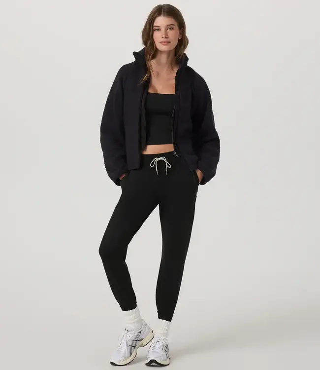Vuori Performance DreamKnit Long Jogger Pant in Black Heather