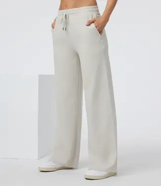 Vuori Halo Essential Wideleg Pant, Ecru Heather