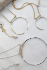 Pliers and String Helix Crescent Neck S