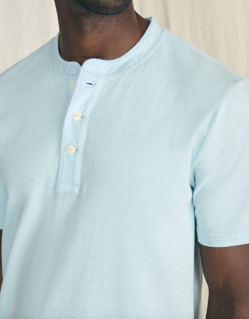 Faherty Sunwashed Henley