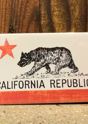 Local Notion Vintage Cali Flag Magnet
