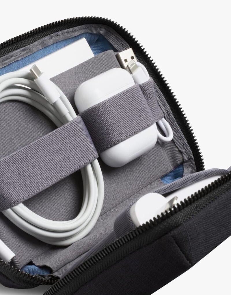 Bellroy Tech Kit Compact Black