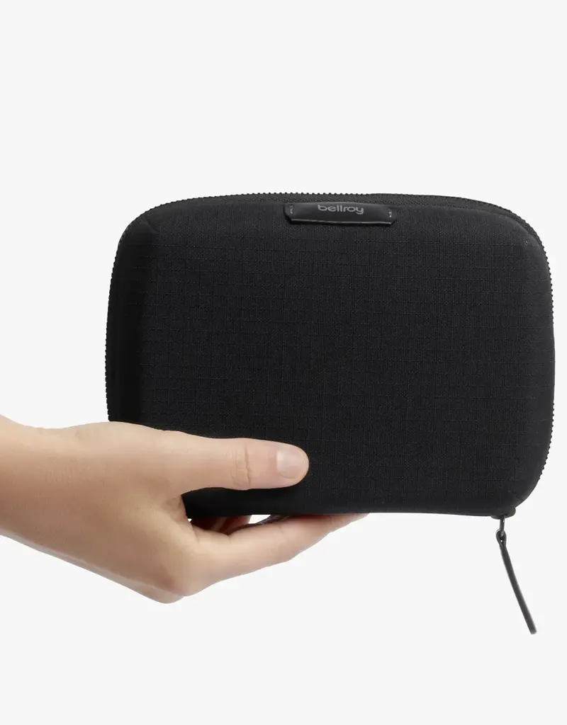Bellroy Tech Kit Compact Black