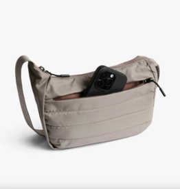 Bellroy Laneway Crescent Bag 2.5L Fawn
