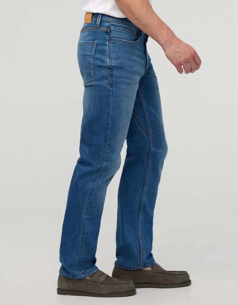Duer Performance Denim Straight Leg