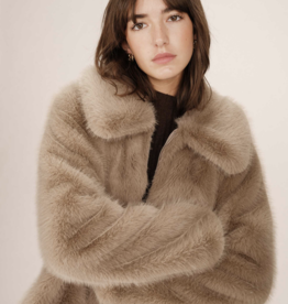 Grace & Mila Shonna Coat