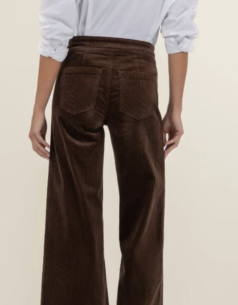 Kut from the Kloth Meg Wide Leg w/ Welt Pocket