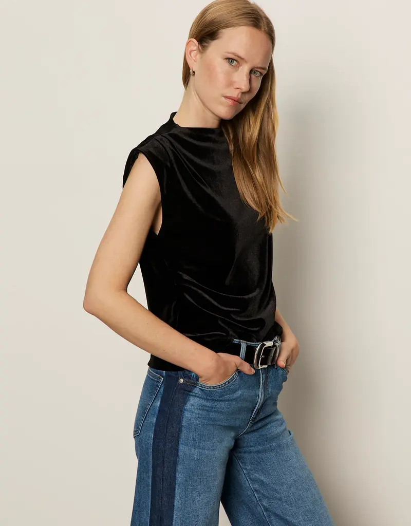 Sanctuary Pleated Sleeveless Top