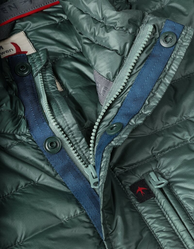 Relwen Featherweight Down Jacket