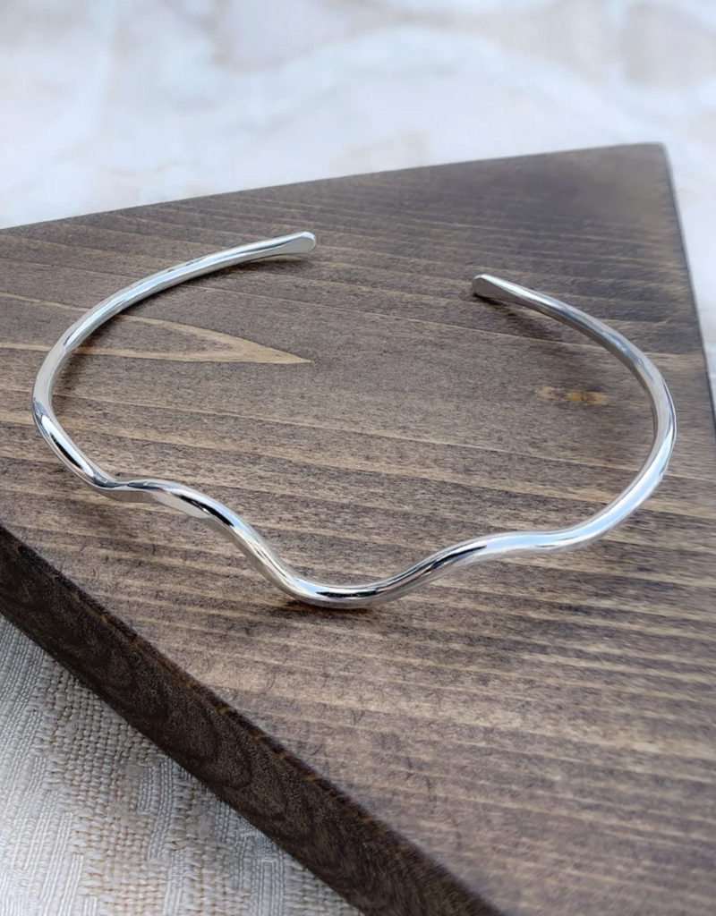 Pliers and String Liquid Cuff