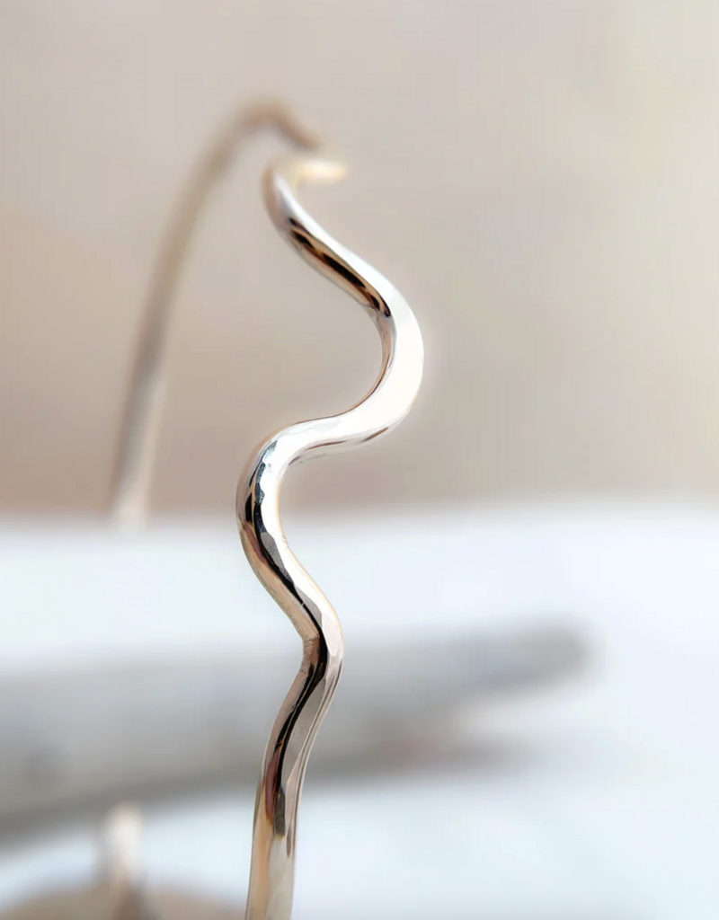 Pliers and String Liquid Cuff