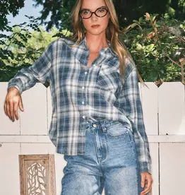 Aaron & Amber Super Soft Washed Cotton Plaid Shirt