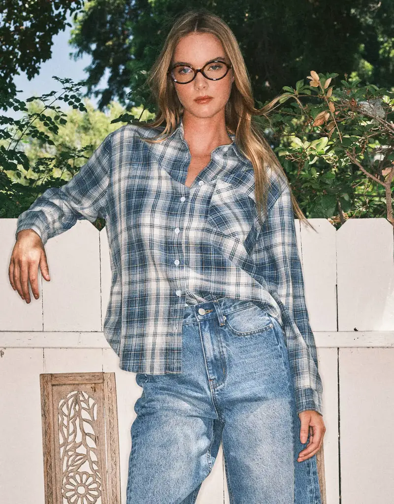 Aaron & Amber Super Soft Washed Cotton Plaid Shirt