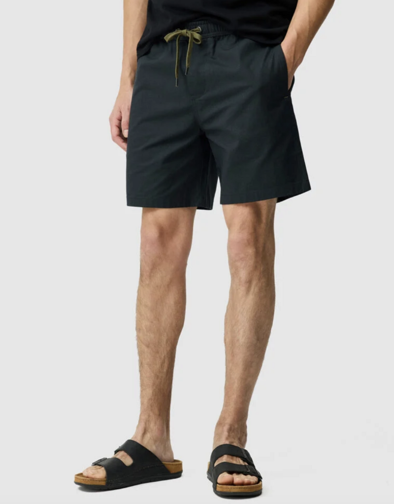 Rodd & Gunn Gunn 7" Resort Short
