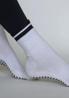 California Grip Socks The Classic Grip Socks- Black Stripes