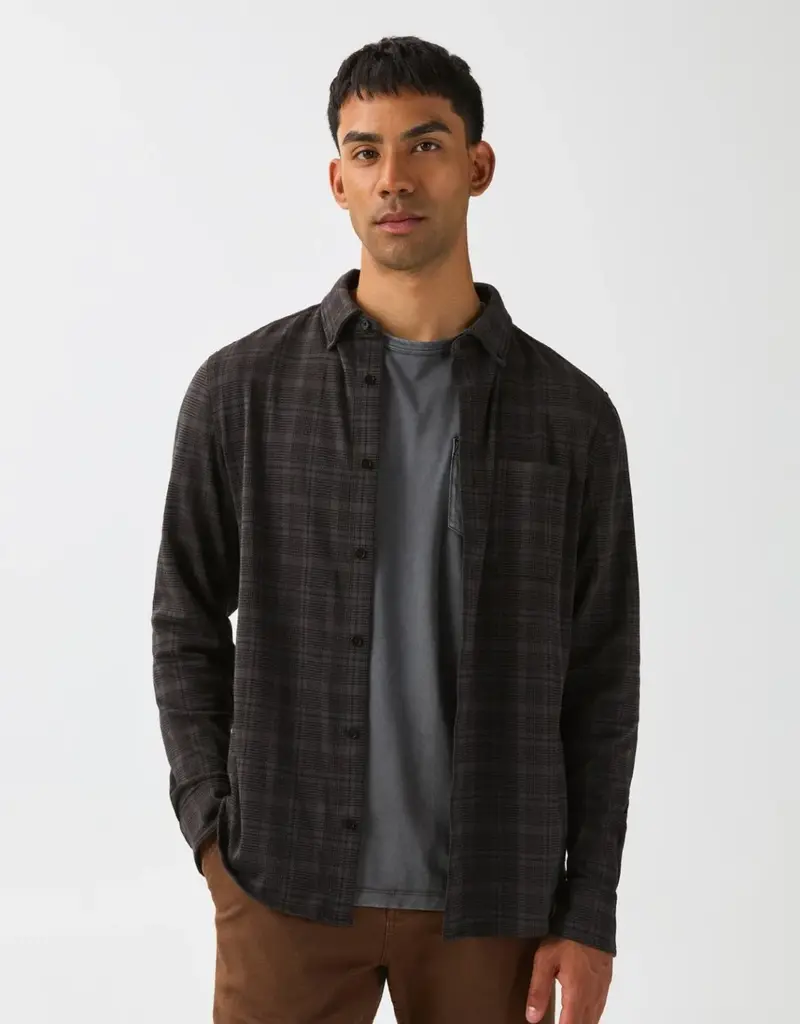Duer Performance Flannel Lite One-Pocket Shirt