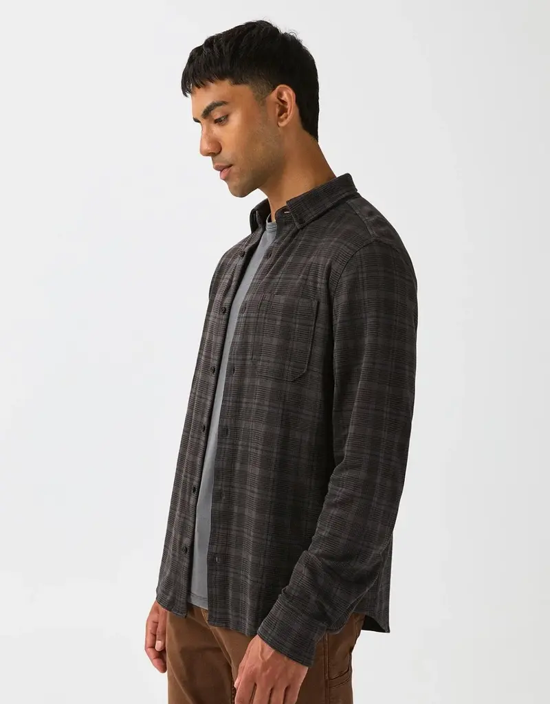 Duer Performance Flannel Lite One-Pocket Shirt