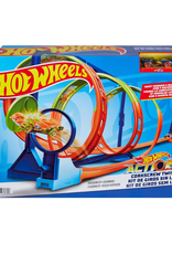 Hot Wheels: Action Corkscrew Twist