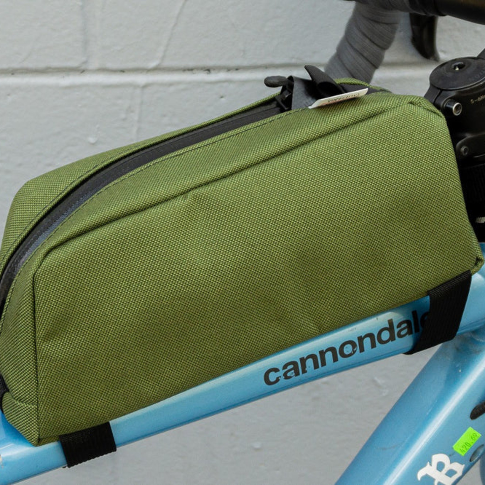 Road Runner ROAD RUNNER, Bluff Top Tube Bag