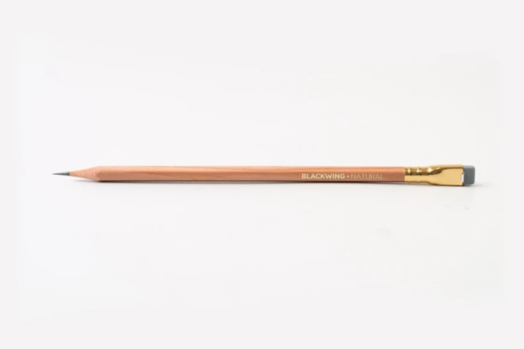 Palomino Blackwing Blackwing Natural Pencil 12 pack (hardest and dark lead) box