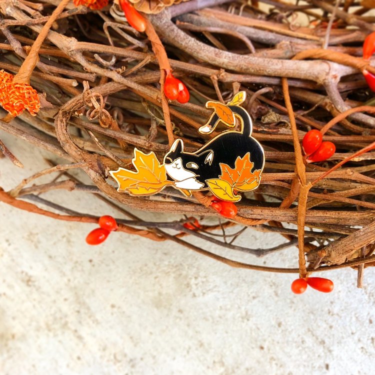 Shoal Loki Pin - Fall Foliage