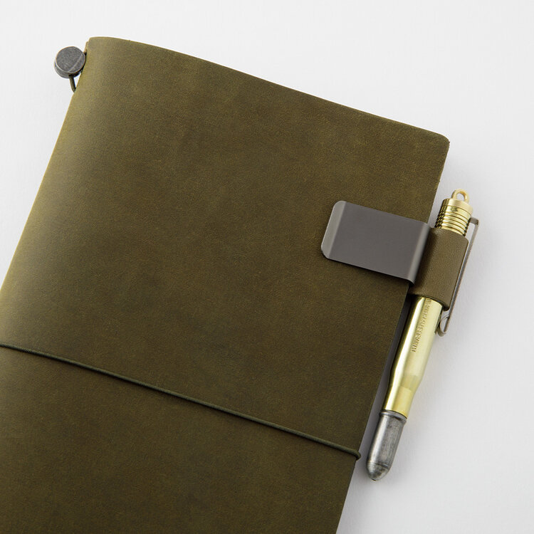 Midori 016 Medium Olive Traveler's Notebook Pen Holder