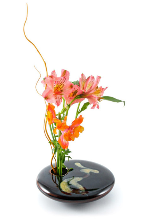 Georgetown Pottery Ikebana Small Round