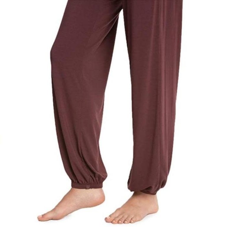 Barefoot Dreams Luxe Milk Jersey Namaste Lounge Set Barefoot Dreams Luxe Milk Jersey Namaste Lounge Set