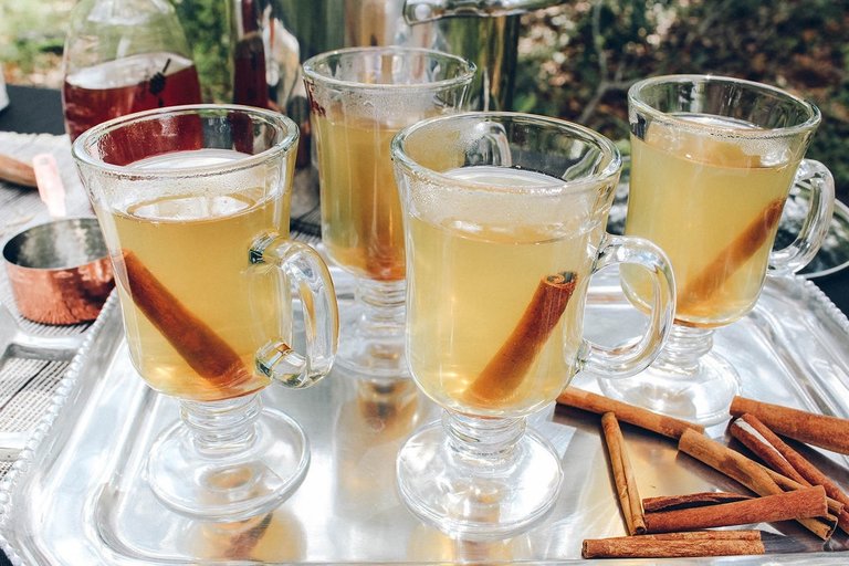 Oliver Pluff & Co Lemon Ginger Hot Toddy Kit