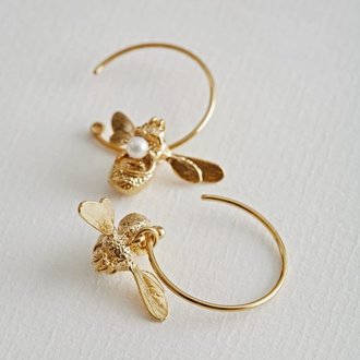 Alex Monroe Flying Bee with Pearl Hoop Earrings
