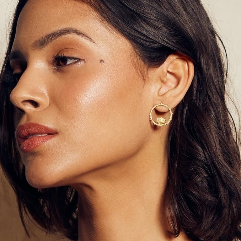 Satya Emerging Beauty Earrings