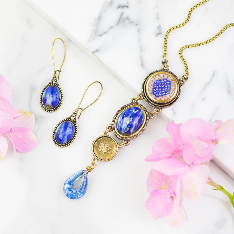 Grandmother's Buttons 01-N886B Silver Agate Sofia's